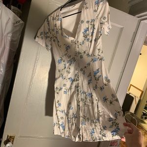 Button down v neck dress